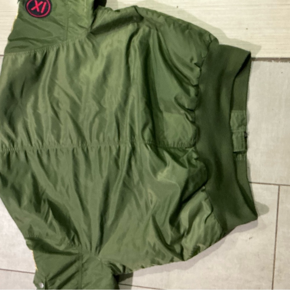 Smoke Rise Green and Orange Jacket - Picture 5 of 5
